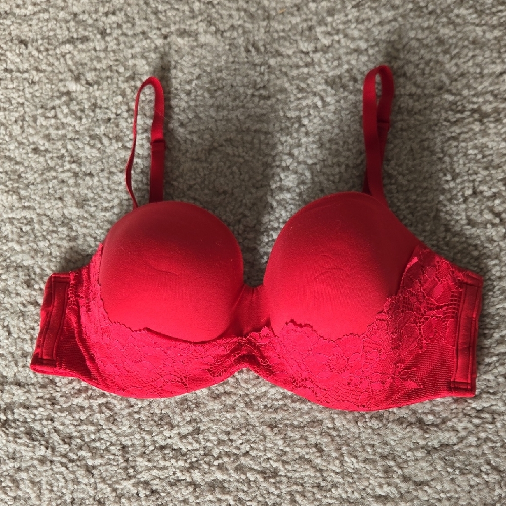 Victoria's Secret Scarlet Lace Bra